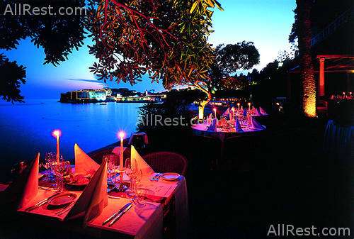 Excelsior Hotel 28